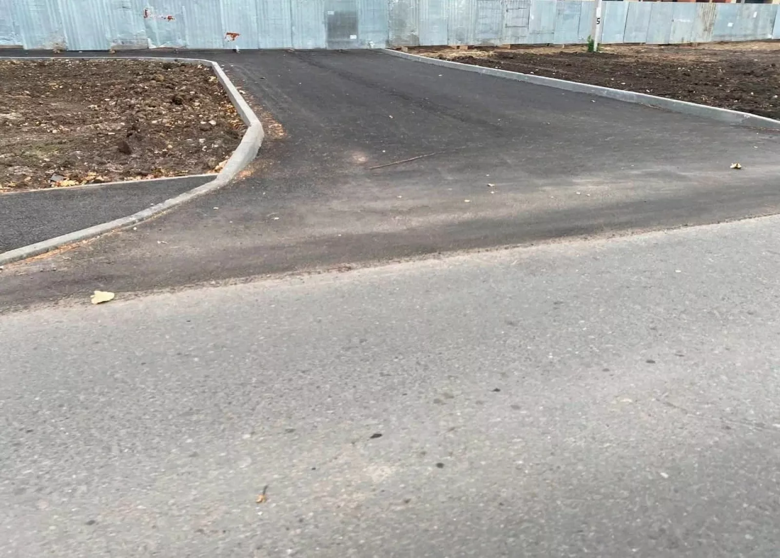 Благоустройство территории у дома — фото 2